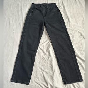 American Eagle 90’s Boyfriend Jean Size 6 Regular High Rise (No. 3693)